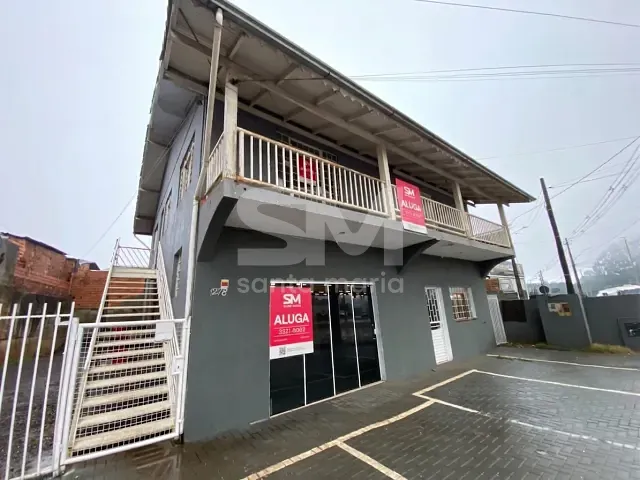 Casa 3 quartos e 2 banheiros, para alugar, no bairro Quedas do Palmital em Chapecó
