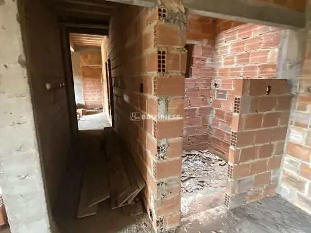 Casa com 360m², à venda, no bairro Parque Calabouço em Campos dos Goytacazes