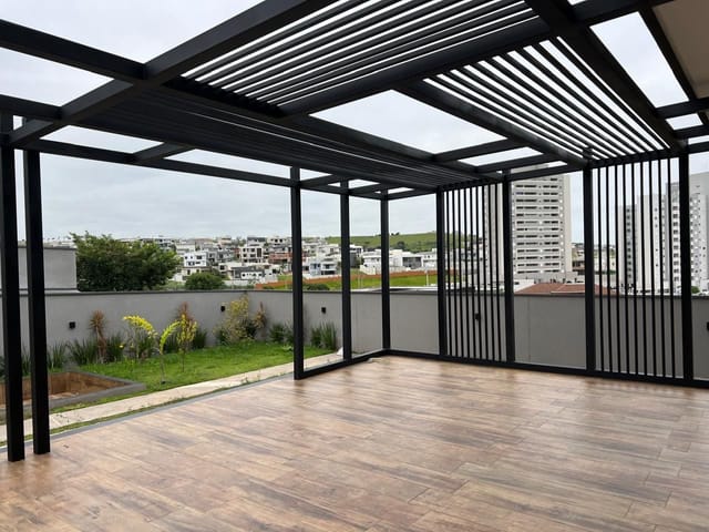 Casa com 600m² 4 quartos e 5 banheiros, à venda, no bairro Colinas do Paratehy em São José dos Campos