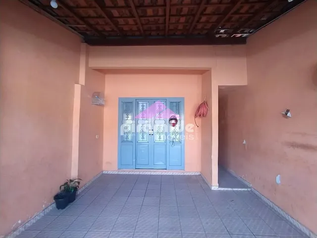 Casa com 200m² 2 quartos e 2 banheiros, à venda, no bairro Jardim Telespark em São José Dos Campos