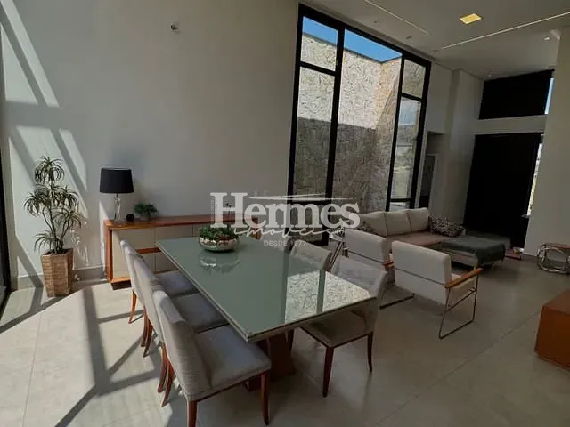 Casa com 436m² 4 quartos e 5 banheiros, à venda, no bairro Jardim Ypê em Paulínia