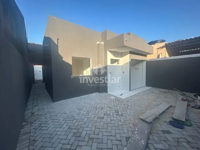 Casa com 160m² 3 quartos e 1 banheiro, à venda, no bairro Três Irmãs em Campina Grande