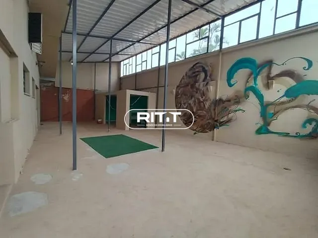 Casa com 500m² 8 quartos e 2 banheiros, à venda ou para alugar, no bairro Nova Campinas em Campinas