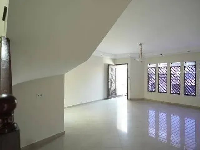 Casa 3 quartos e 3 banheiros, à venda, no bairro Parque das Nações em Paraguaçu Paulista