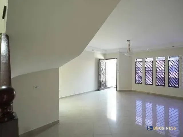 Casa 3 quartos e 3 banheiros, à venda, no bairro Parque das Nações em Paraguaçu Paulista