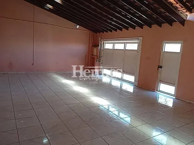 Casa com 200m² 4 quartos e 3 banheiros, à venda, no bairro Alto de Pinheiros em Paulínia