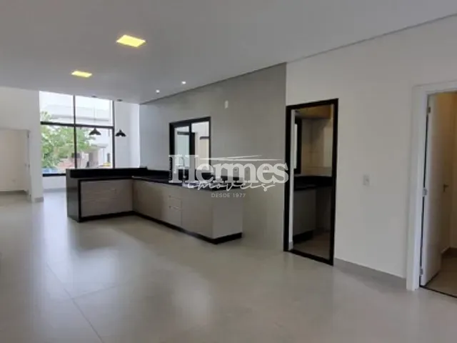 Casa com 300m² 3 quartos e 5 banheiros, à venda, no bairro Parque Brasil 500 em Paulínia