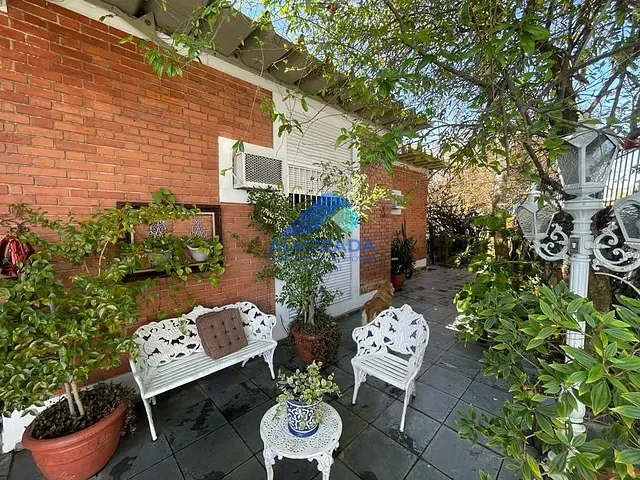 Casa com 370m² 4 quartos e 3 banheiros, à venda, no bairro Centro em Jacareí