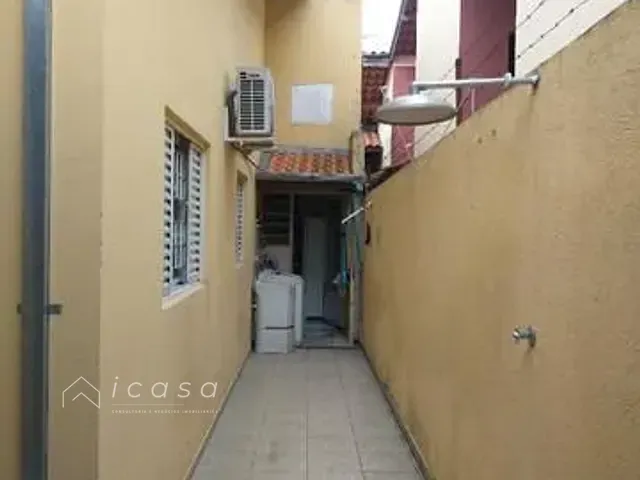 Casa com 140m² 2 quartos e 3 banheiros, à venda, no bairro Jardim Caçapava em Caçapava
