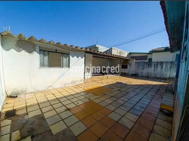 Casa com 312m², à venda, no bairro Jardim Higienópolis em Londrina