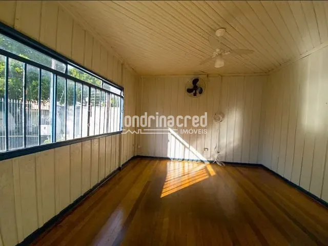 Casa com 312m², à venda, no bairro Jardim Higienópolis em Londrina