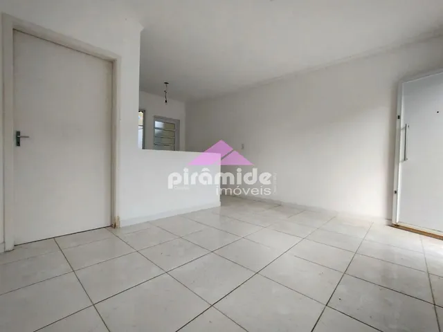 Casa com 164m² 1 quarto e 1 banheiro, à venda, no bairro Jardim Colônia em Jacareí