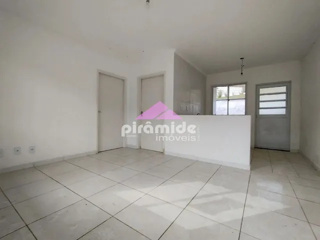 Casa com 164m² 1 quarto e 1 banheiro, à venda, no bairro Jardim Colônia em Jacareí