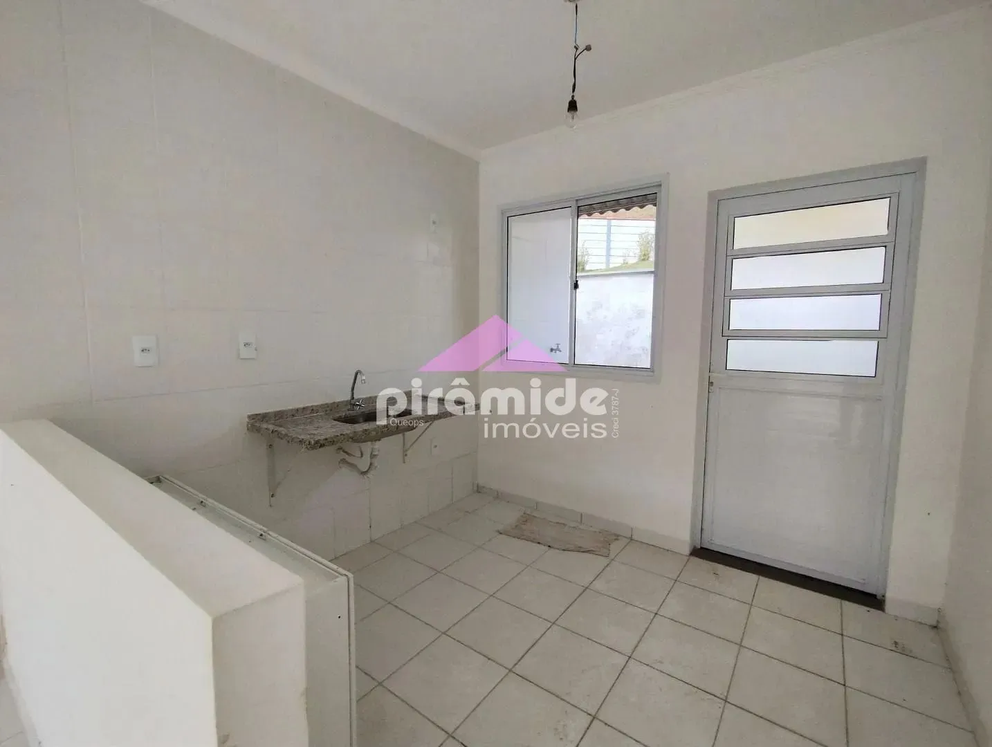 Casa, 1 quarto, 98 m² - Foto 4