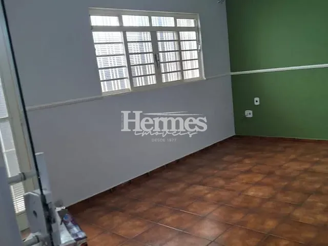 Casa com 300m² 3 quartos e 2 banheiros, para alugar, no bairro Jardim dos Calegaris em Paulínia