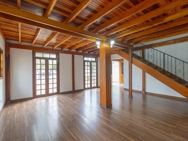 Casa para alugar, no bairro Cidade Industrial em Curitiba