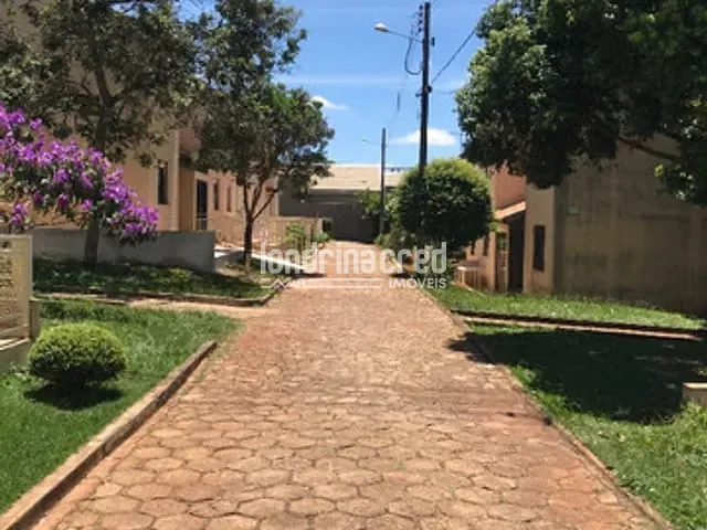 Casa à venda, no bairro CONDOMINIO RESIDENCIAL AURORA TROPICAL em Londrina