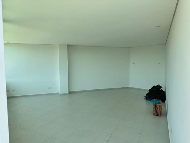 Casa com 1014m² 4 quartos e 3 banheiros, à venda, no bairro Granja Viana II em Cotia