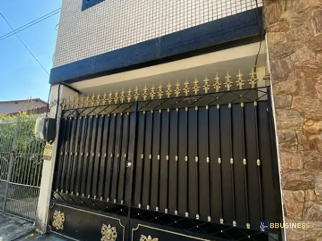 Casa 3 quartos e 2 banheiros, para alugar, no bairro Parque Turf Club em Campos dos Goytacazes