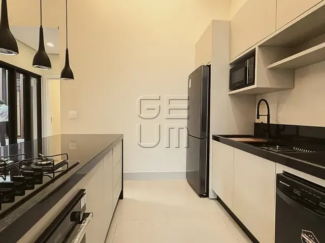 Casa com 190m² 3 quartos e 3 banheiros, à venda, no bairro Gleba Palhano em Londrina