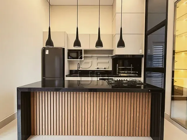 Casa com 190m² 3 quartos e 3 banheiros, à venda, no bairro Gleba Palhano em Londrina