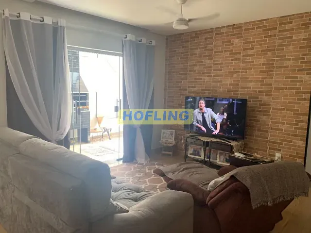 Casa com 177m² 2 quartos e 3 banheiros, à venda, no bairro Estádio em Rio Claro
