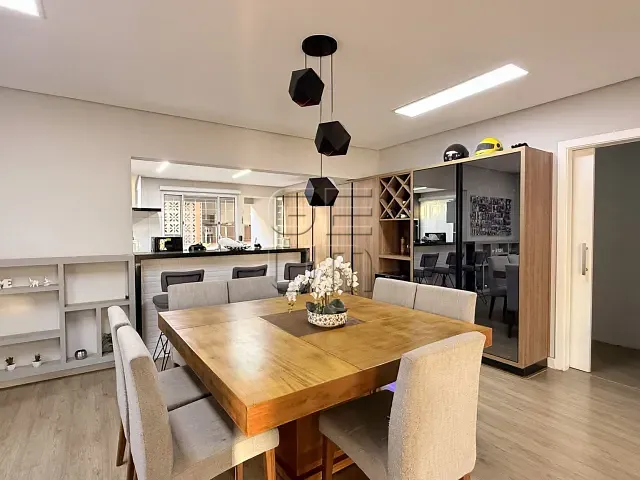 Casa com 381m² 3 quartos e 3 banheiros, à venda, no bairro Lago Parque em Londrina