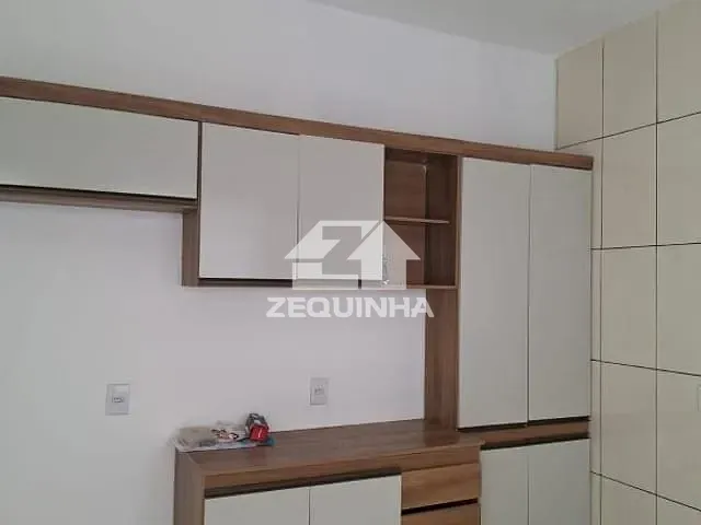 Casa com 40m² 1 quarto e 1 banheiro, para alugar, no bairro Umuarama em Osasco