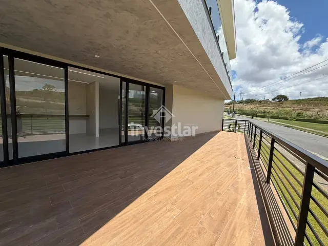 Casa 5 quartos e 1 banheiro, à venda, no bairro Itararé em Campina Grande
