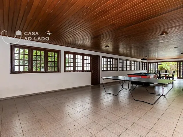 Casa com 980m² 6 quartos e 5 banheiros, à venda, no bairro Jardim das Américas em Curitiba
