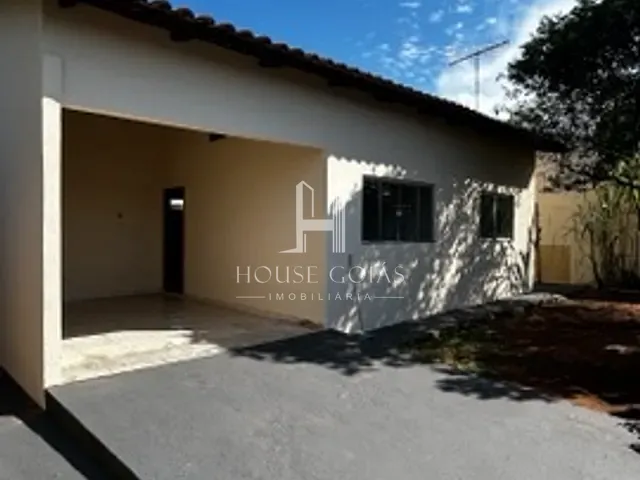 Casa 2 quartos e 2 banheiros, à venda, no bairro Setor Residencial Campos Elísios em Aparecida de Goiânia