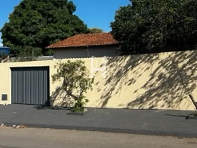 Casa 2 quartos e 2 banheiros, à venda, no bairro Setor Residencial Campos Elísios em Aparecida de Goiânia