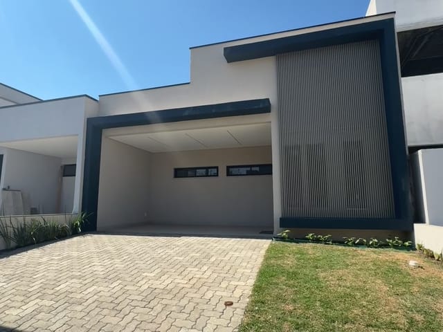 Casa com 200m² 3 quartos e 3 banheiros, à venda ou para alugar, no bairro Jardim Flamboyant em Paulínia