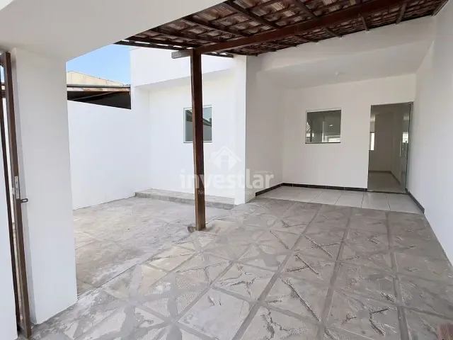 Casa 3 quartos e 2 banheiros, à venda, no bairro Tambor em Campina Grande