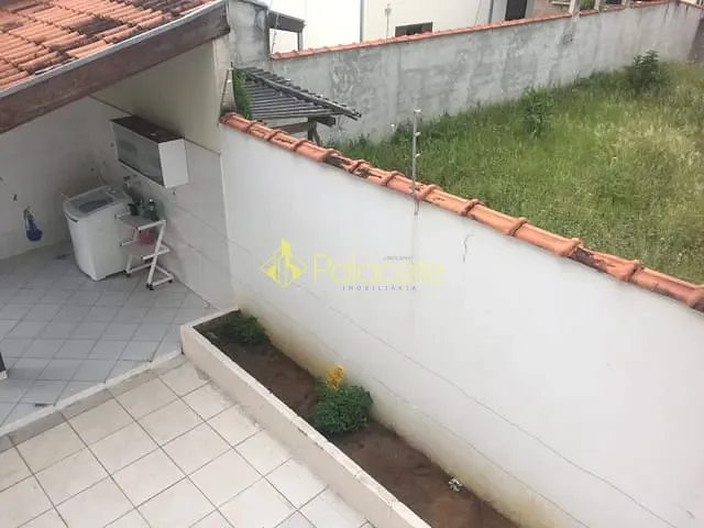 Casa com 250m² 4 quartos e 4 banheiros, à venda, no bairro Jardim Yassuda em Pindamonhangaba
