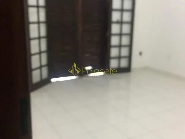 Casa com 250m² 4 quartos e 4 banheiros, à venda, no bairro Jardim Yassuda em Pindamonhangaba