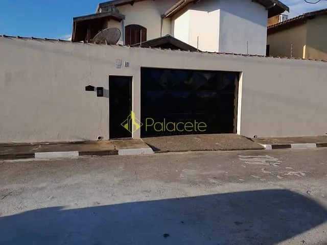 Casa com 250m² 4 quartos e 4 banheiros, à venda, no bairro Jardim Yassuda em Pindamonhangaba