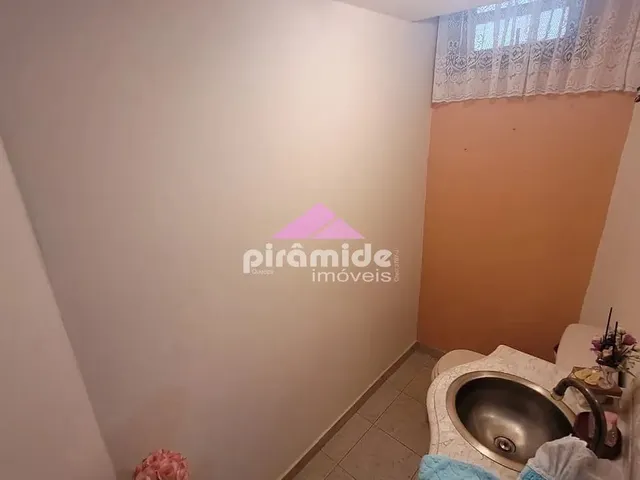 Casa com 450m² 4 quartos e 6 banheiros, à venda, no bairro Jardim Esplanada em São José Dos Campos