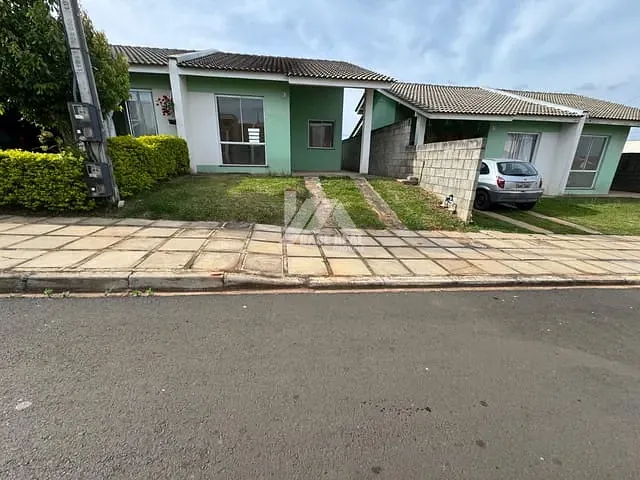 Casa 2 quartos e 1 banheiro, à venda, no bairro Cará-cará em Ponta Grossa