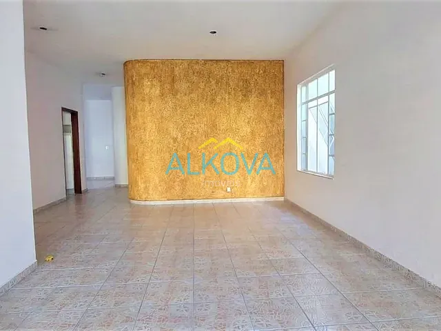 Casa com 360m² 3 quartos e 4 banheiros, à venda, no bairro Jardim das Colinas em São José dos Campos