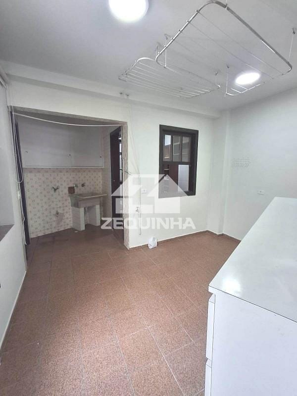 Casa, 3 quartos, 320 m² - Foto 14
