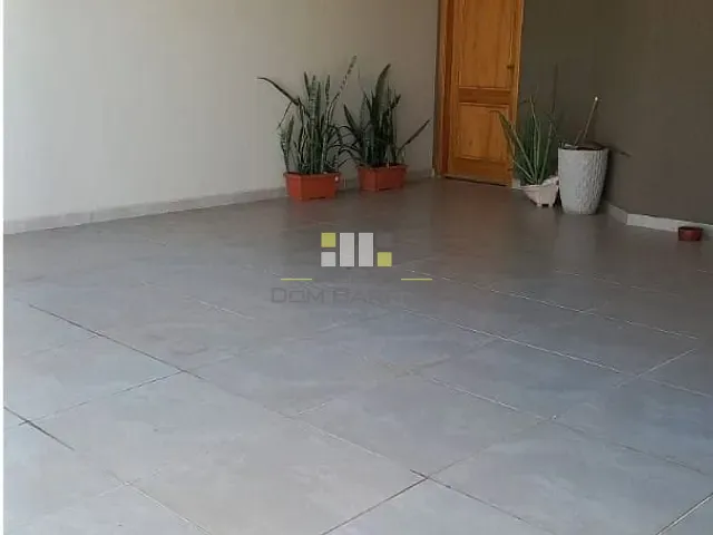 Casa com 250m² 3 quartos e 2 banheiros, à venda, no bairro Jardim Residencial Ravagnani em Sumaré