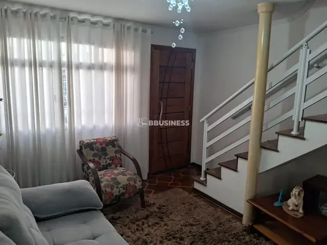 Casa com 98m² 3 quartos e 2 banheiros, à venda, no bairro Santa Terezinha em Santo André