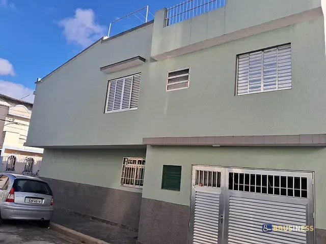 Casa com 98m² 3 quartos e 2 banheiros, à venda, no bairro Santa Terezinha em Santo André