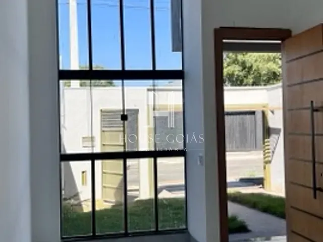 Casa com 182m² 3 quartos e 3 banheiros, à venda, no bairro Cidade Vera Cruz em Aparecida de Goiânia