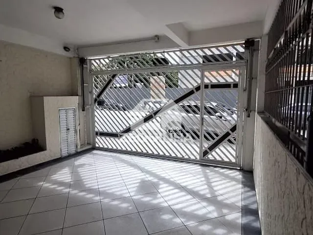 Casa com 174m² 2 quartos e 4 banheiros, para alugar, no bairro Vila Campesina em Osasco