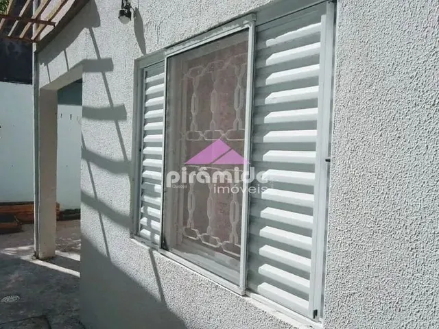 Casa com 180m² 3 quartos e 3 banheiros, à venda, no bairro Vila Tatetuba em São José Dos Campos
