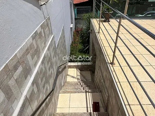 Casa com 360m² 3 quartos e 3 banheiros, à venda, no bairro Vila Cloris em Belo Horizonte