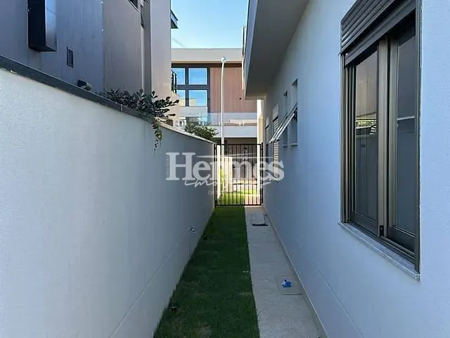 Casa com 459m² 3 quartos e 5 banheiros, à venda, no bairro Alphaville Dom Pedro 3 em Campinas