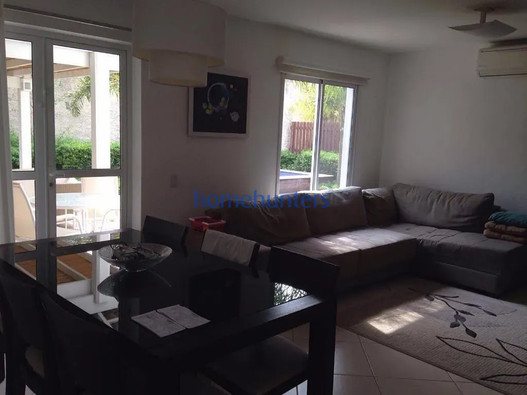 Casa, 4 quartos, 178 m² - Foto 1